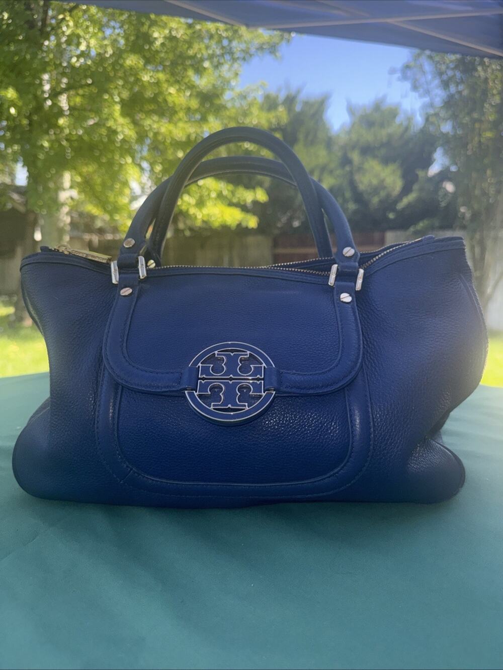 Tory Burch Navy Blue Leather Amanda Handbag Satchel Shoulder Bag Gold Logo